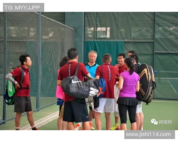 成都网球队逆袭之旅揭秘:从默默无闻到杯赛冠军的传奇故事